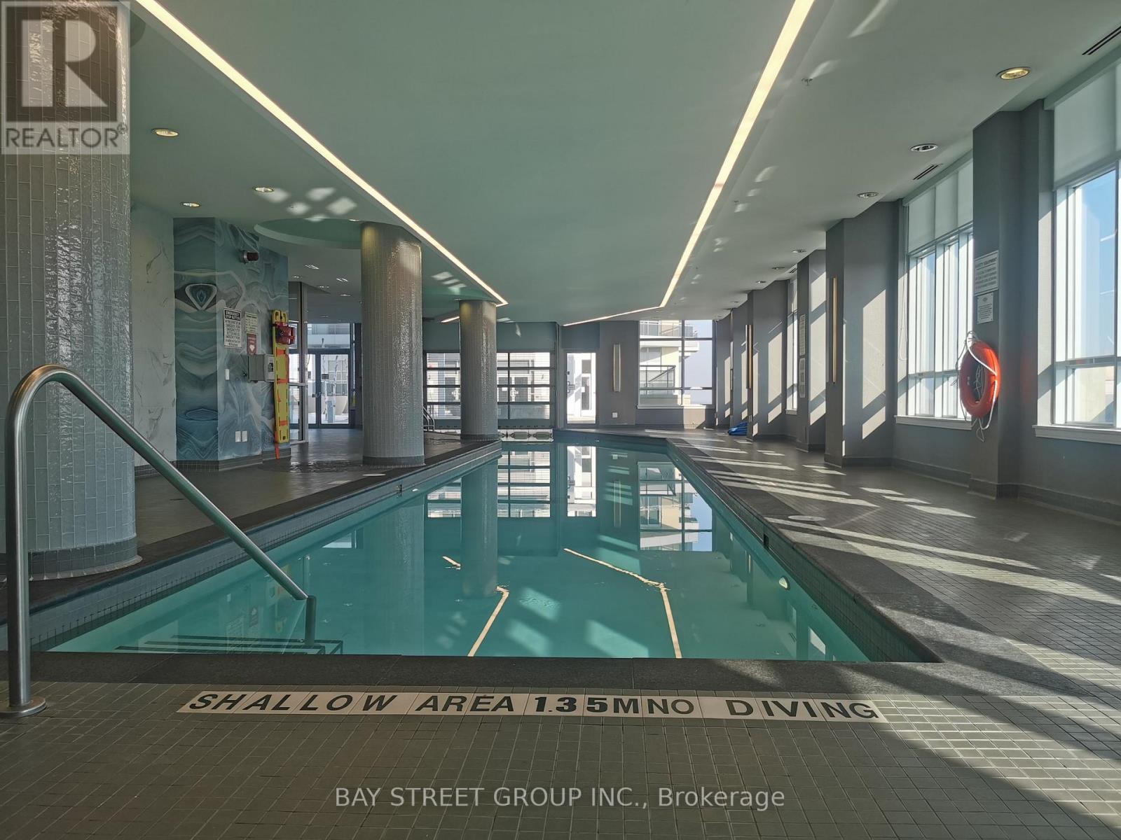 #419 9205 YONGE STREET - 24