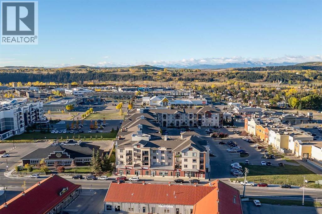 505 Railway Street West, Cochrane