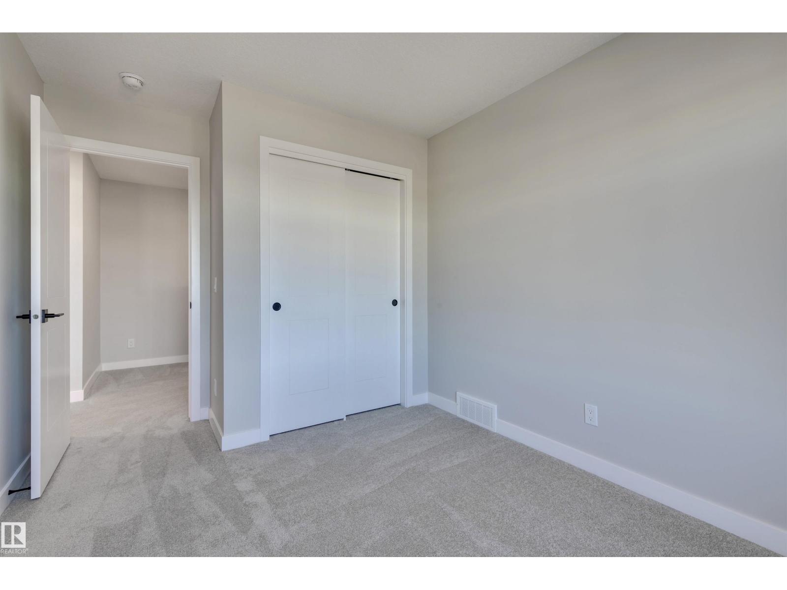 #20 16231 19 AV SW, Edmonton