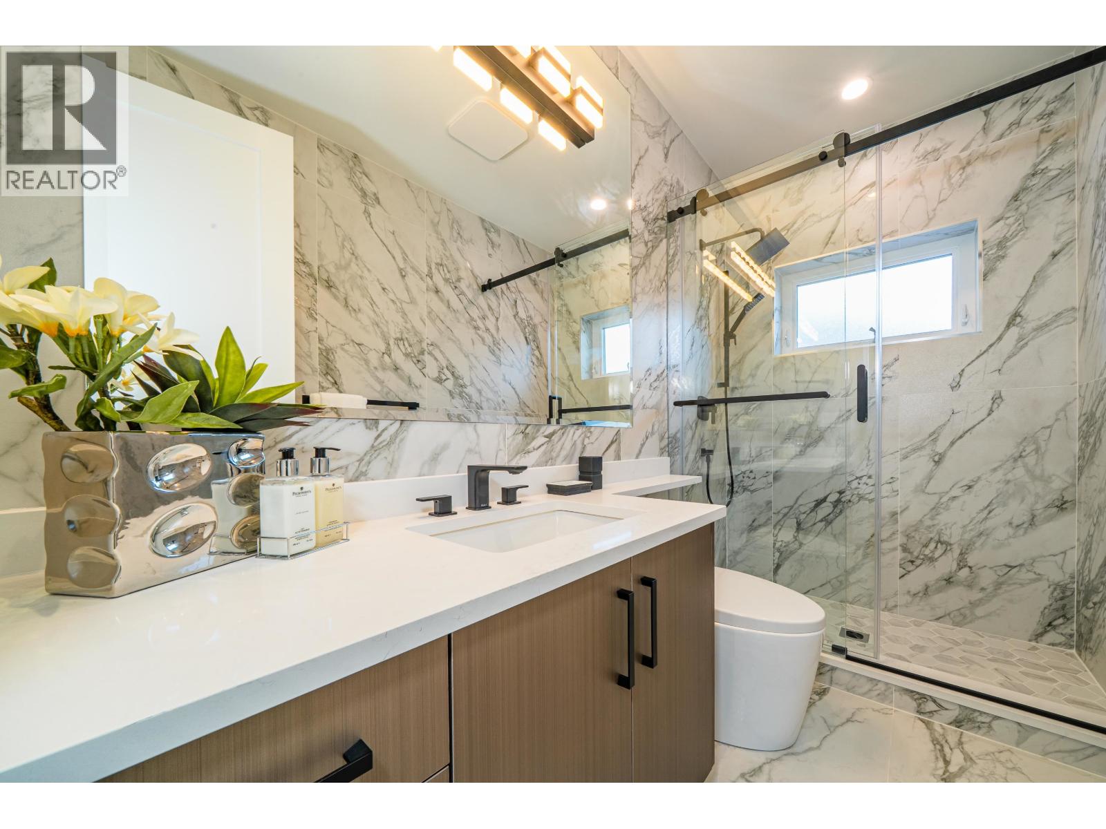 8411 ELSMORE ROAD, Richmond