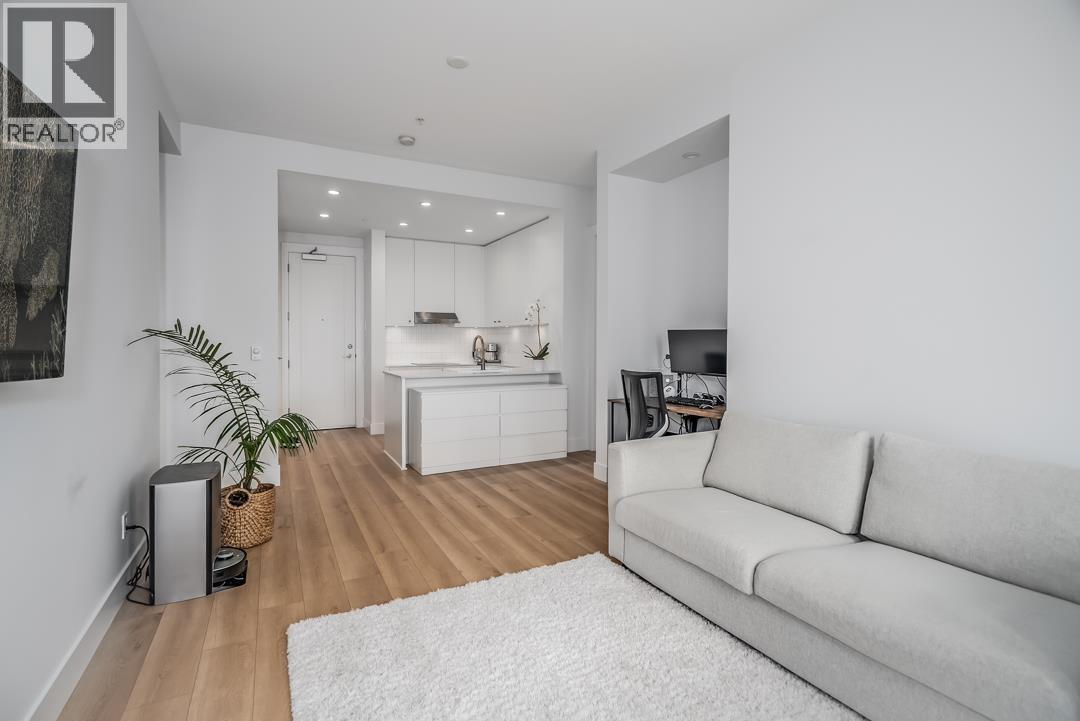 209 708 EDGAR AVENUE - Main photo, Coquitlam, British Columbia