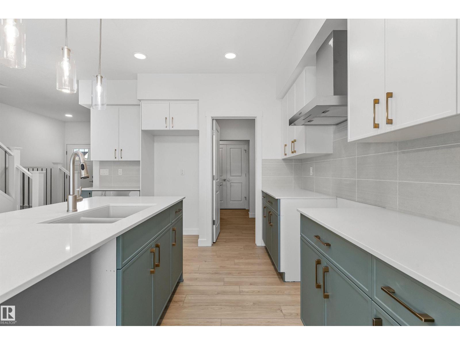 2812 190 ST NW, Edmonton