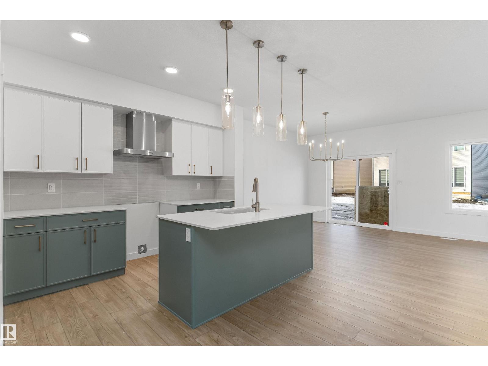 2812 190 ST NW, Edmonton