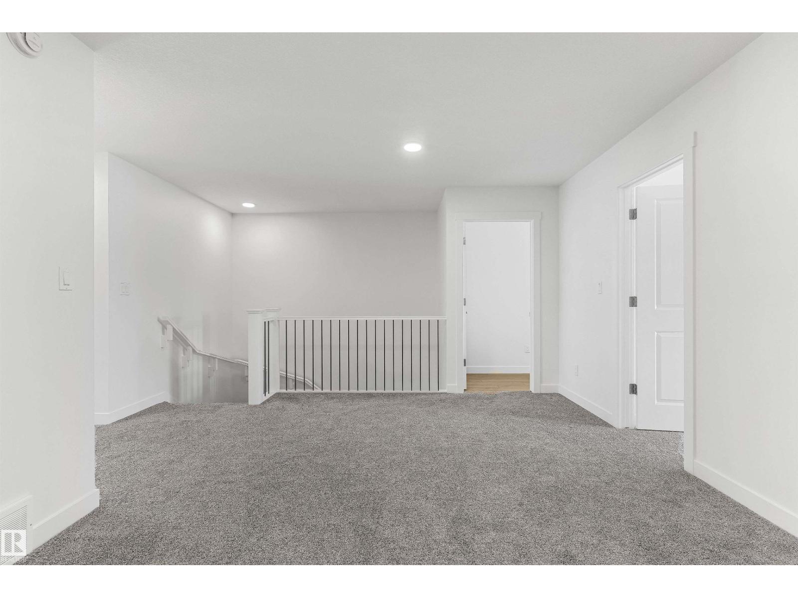 2812 190 ST NW, Edmonton