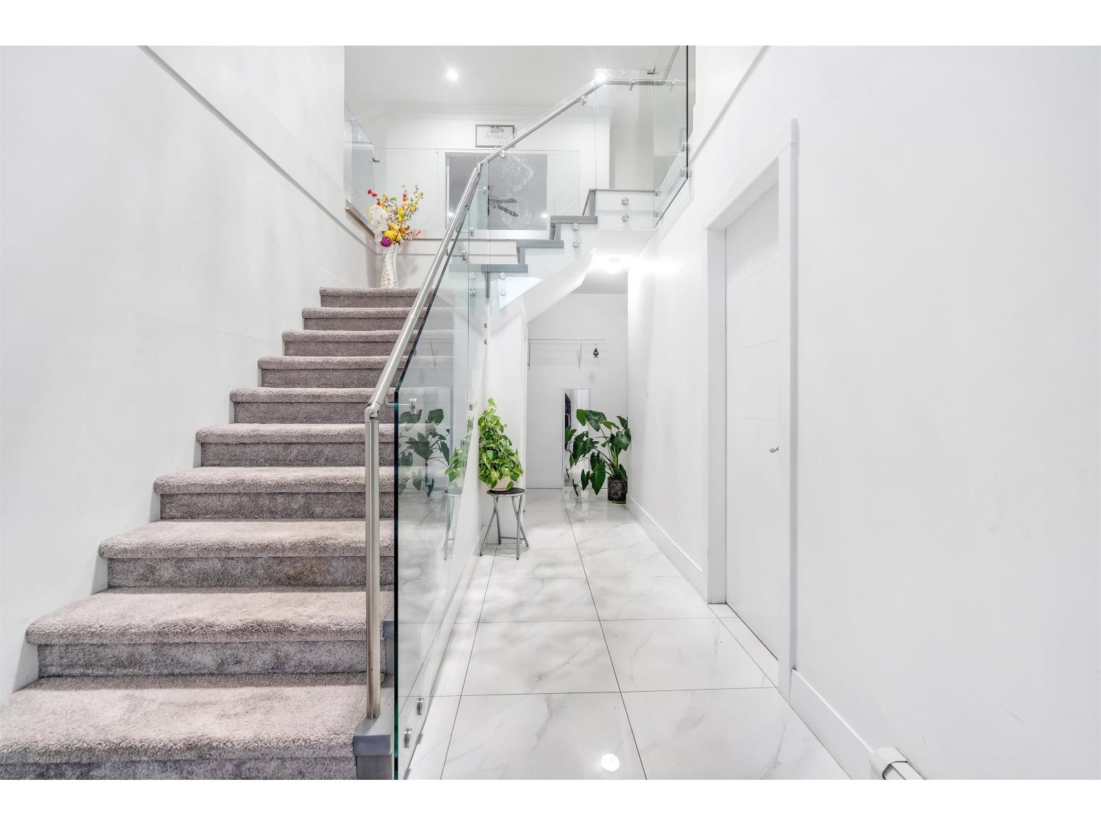 15089 66A Avenue - photo 2