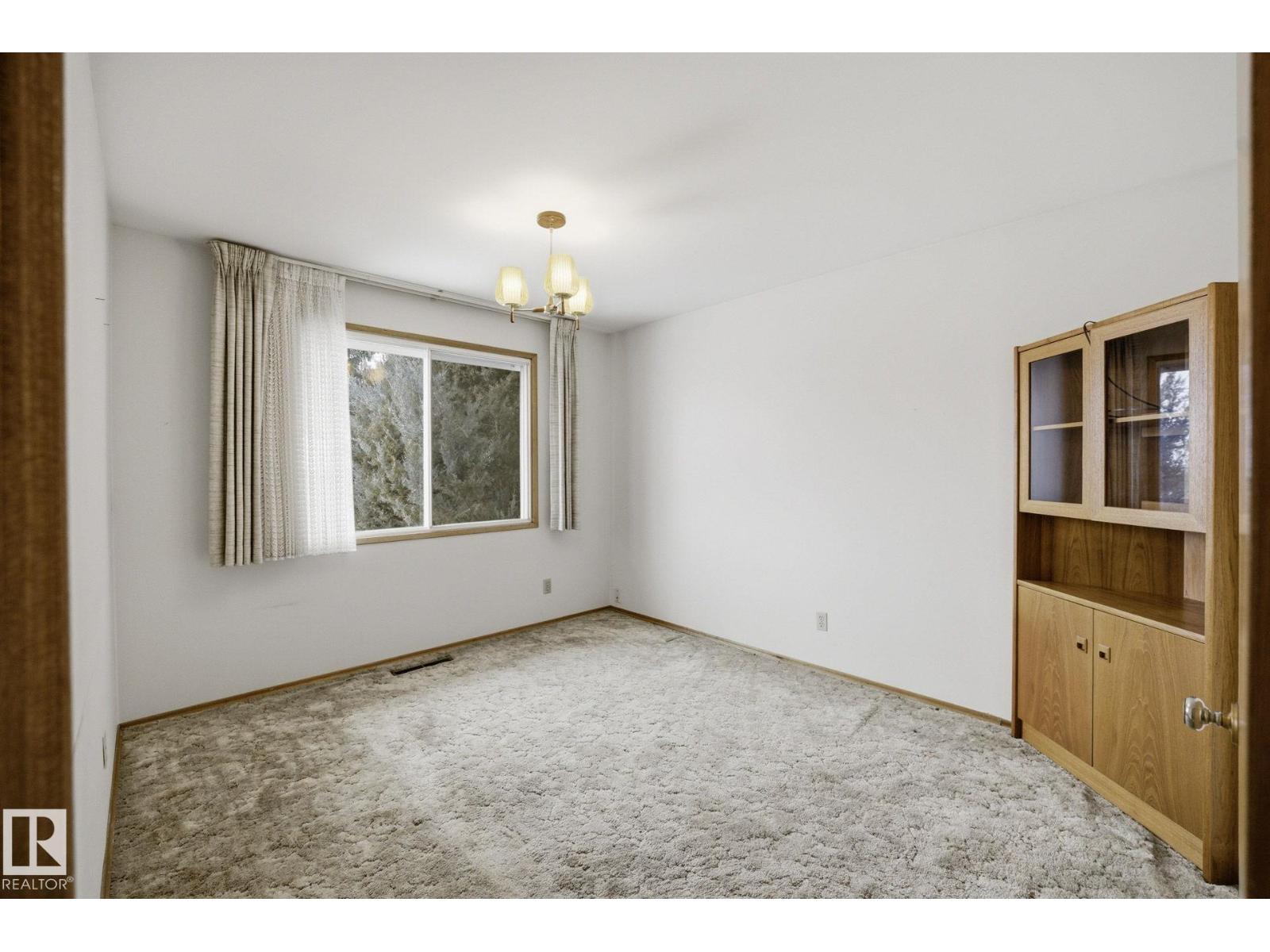 5304 114B ST NW, Edmonton