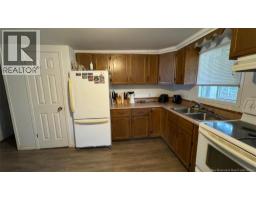 5742 Centrale Street, photo 13