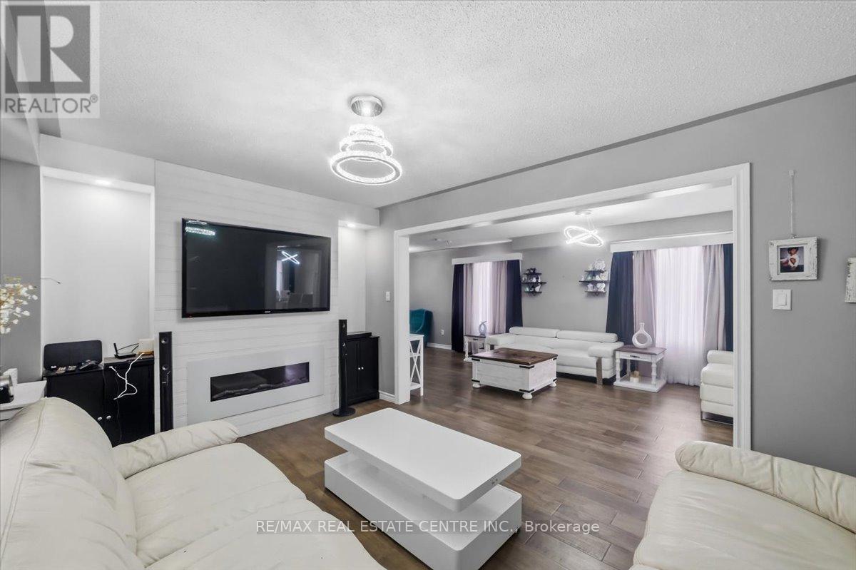 362 VAN DUSEN AVENUE - 13