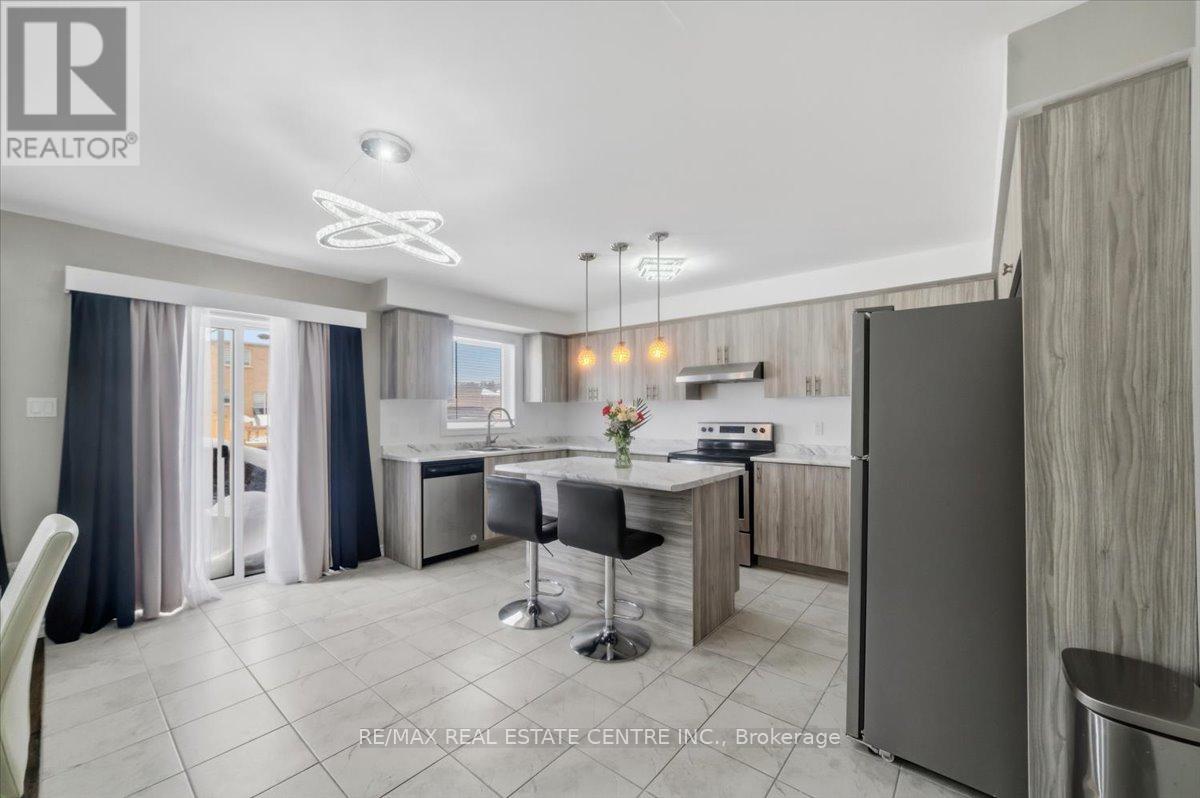362 VAN DUSEN AVENUE - 17