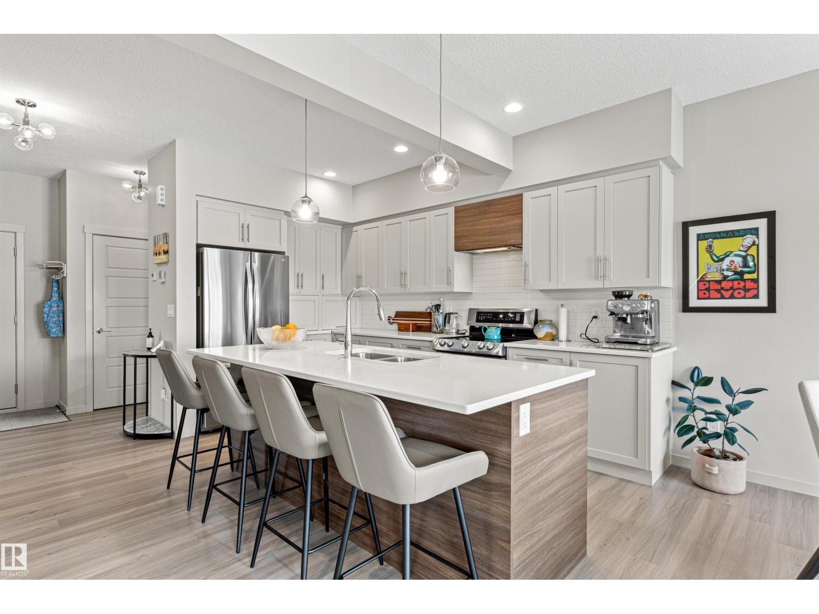 #38 50 EDINBURGH CO N, St. Albert