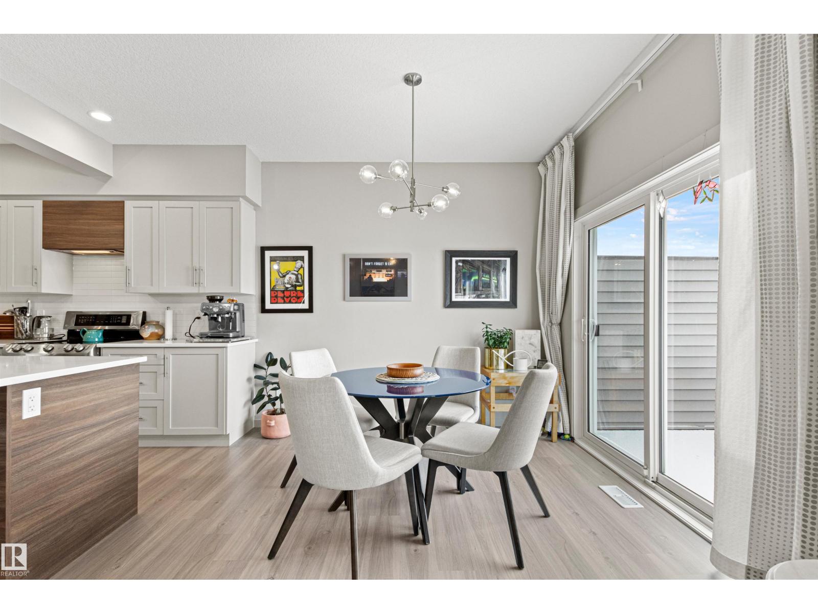 #38 50 EDINBURGH CO N, St. Albert