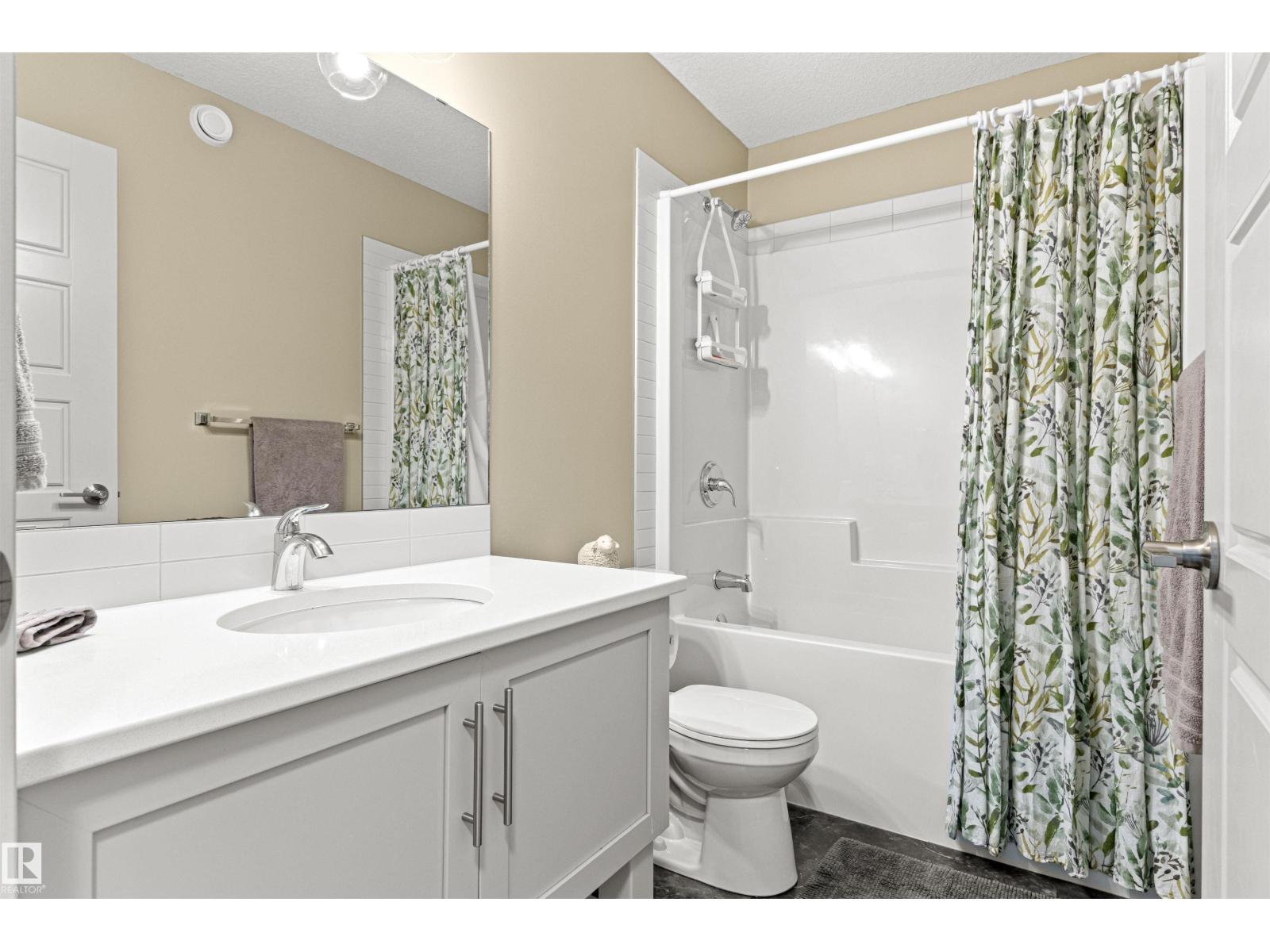 #38 50 EDINBURGH CO N, St. Albert