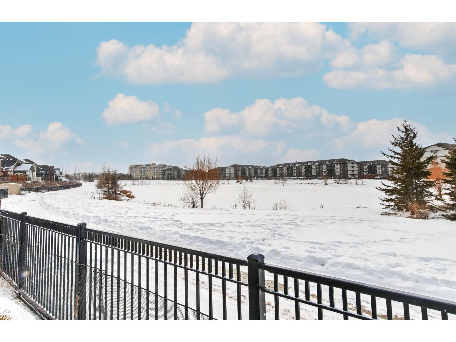 #38 50 EDINBURGH CO N, St. Albert