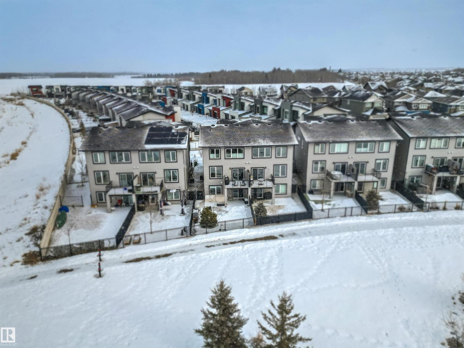 #38 50 EDINBURGH CO N, St. Albert