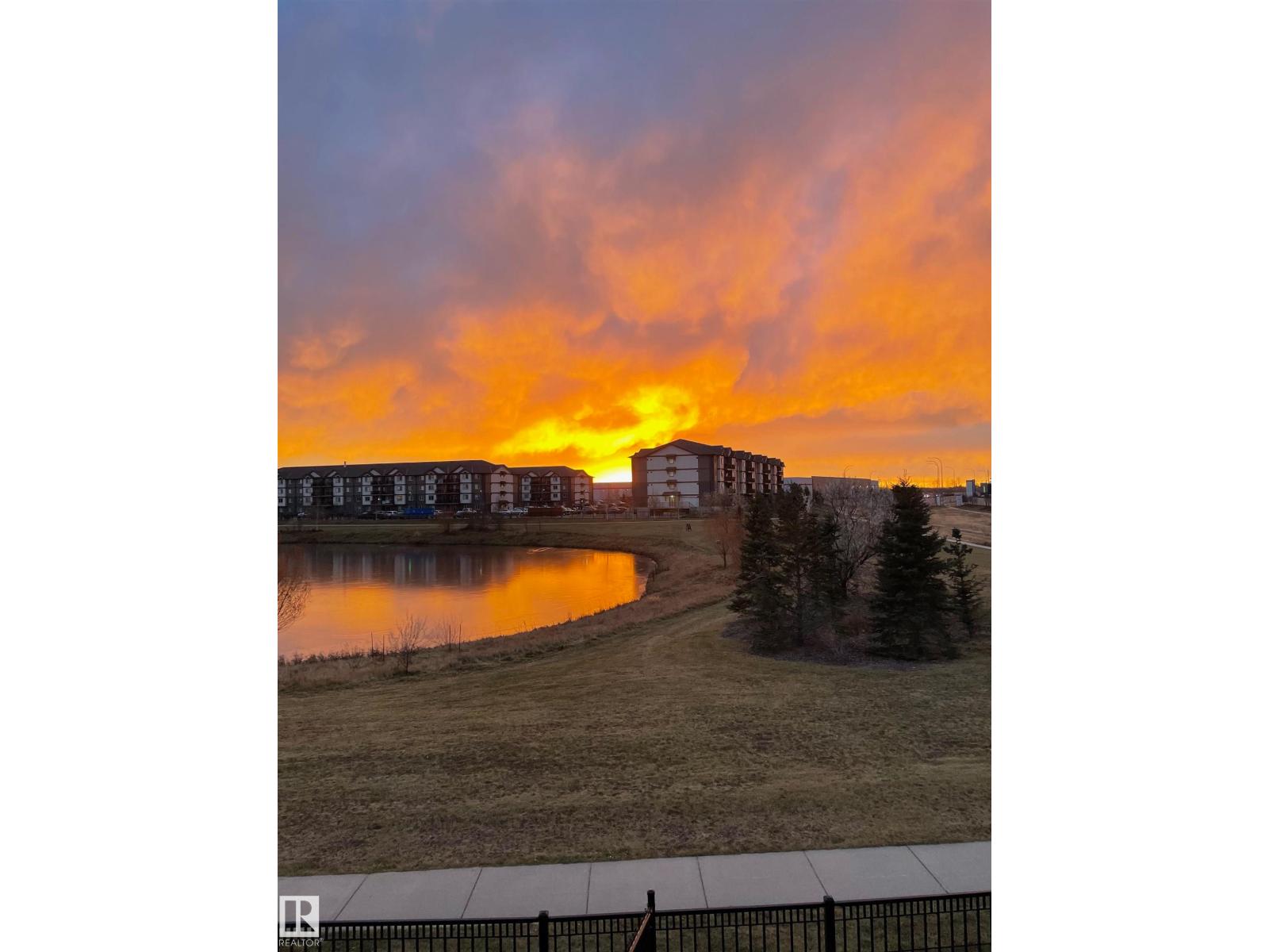 #38 50 EDINBURGH CO N, St. Albert