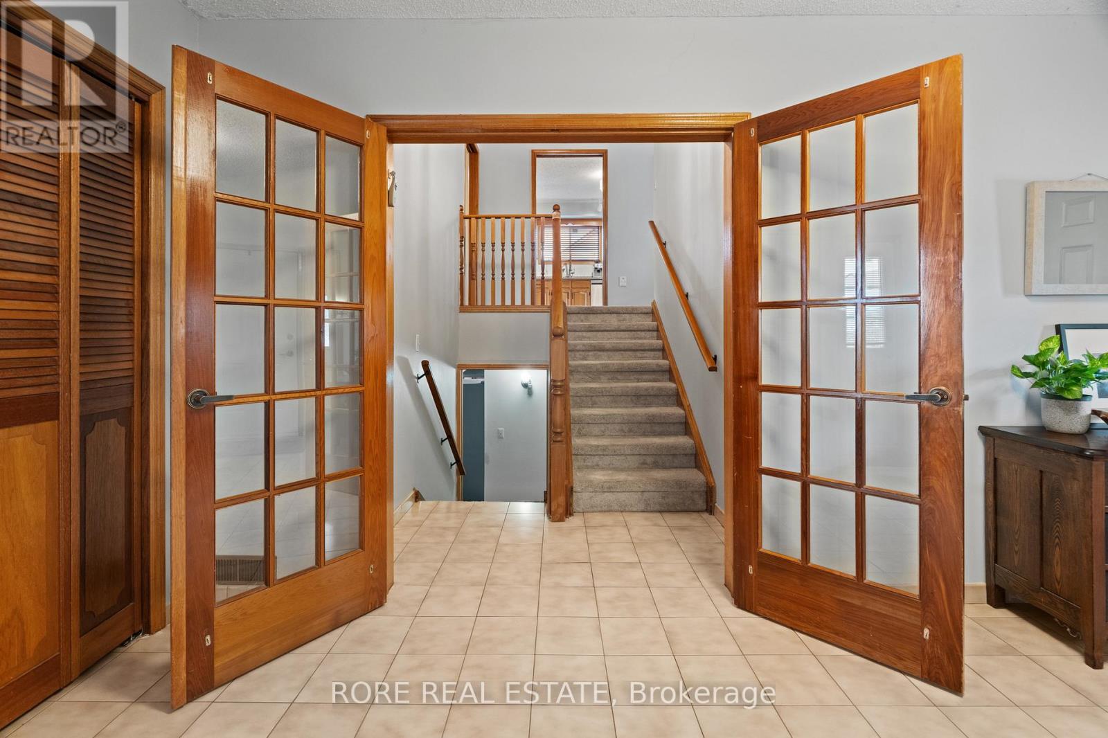 181 GILMORE ROAD - Photo 4 of 32, Fort Erie (Central), Ontario