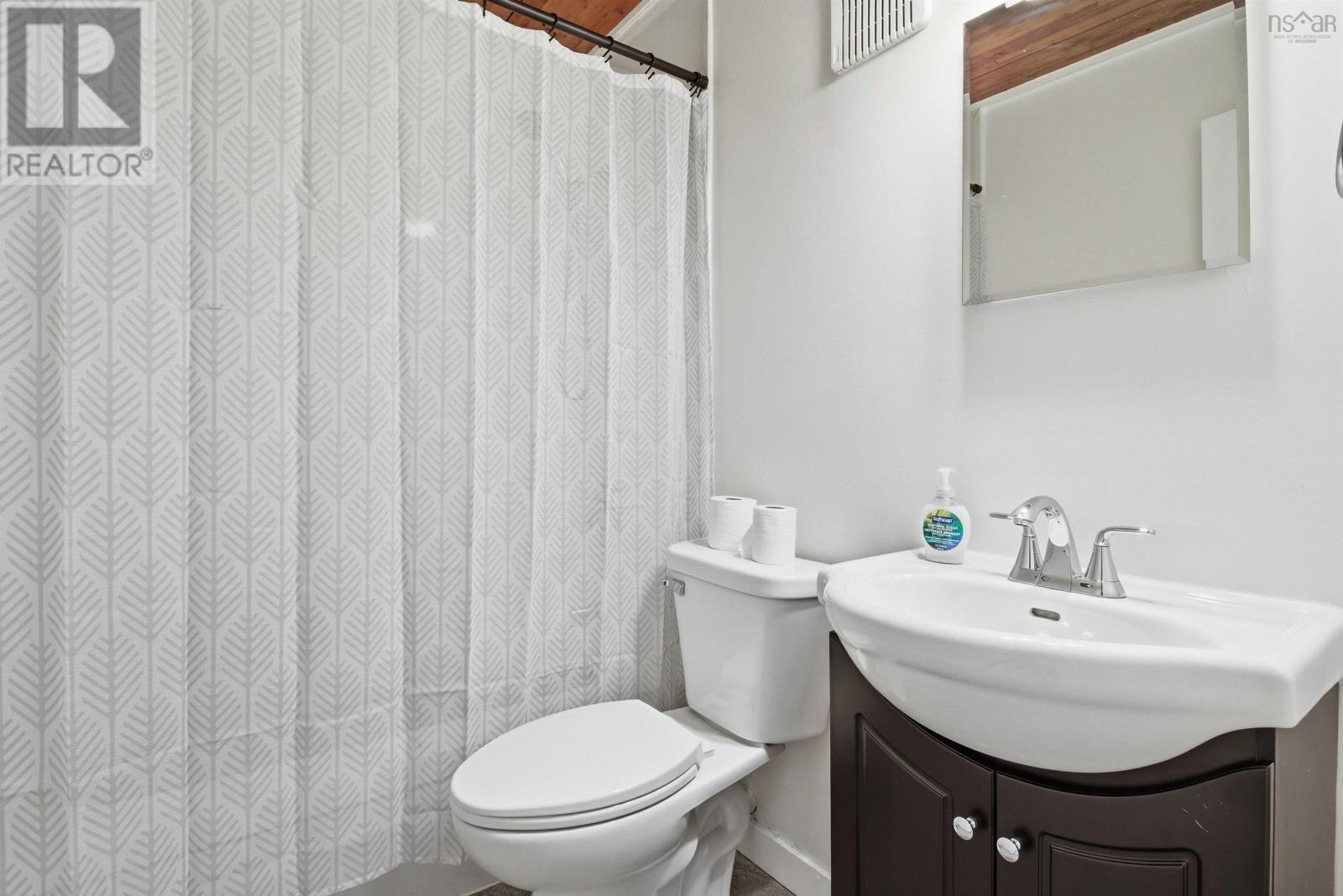 Property 10 of 19 of 76 Cavendish Road