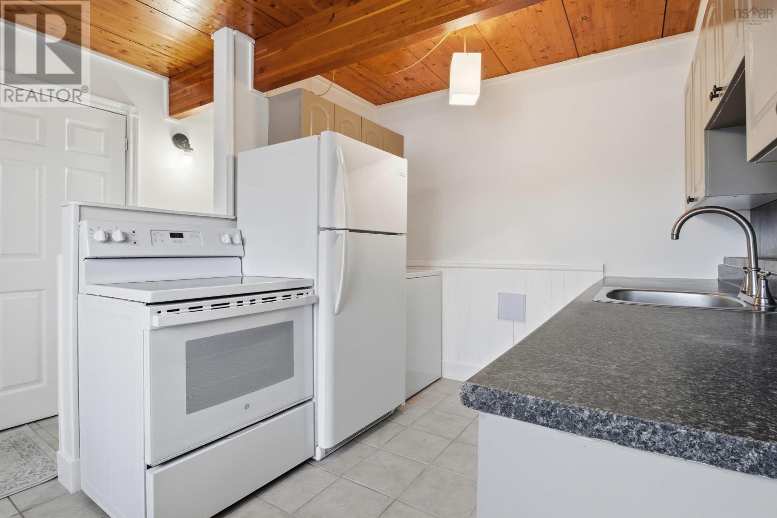 Property 7 of 19 of 76 Cavendish Road