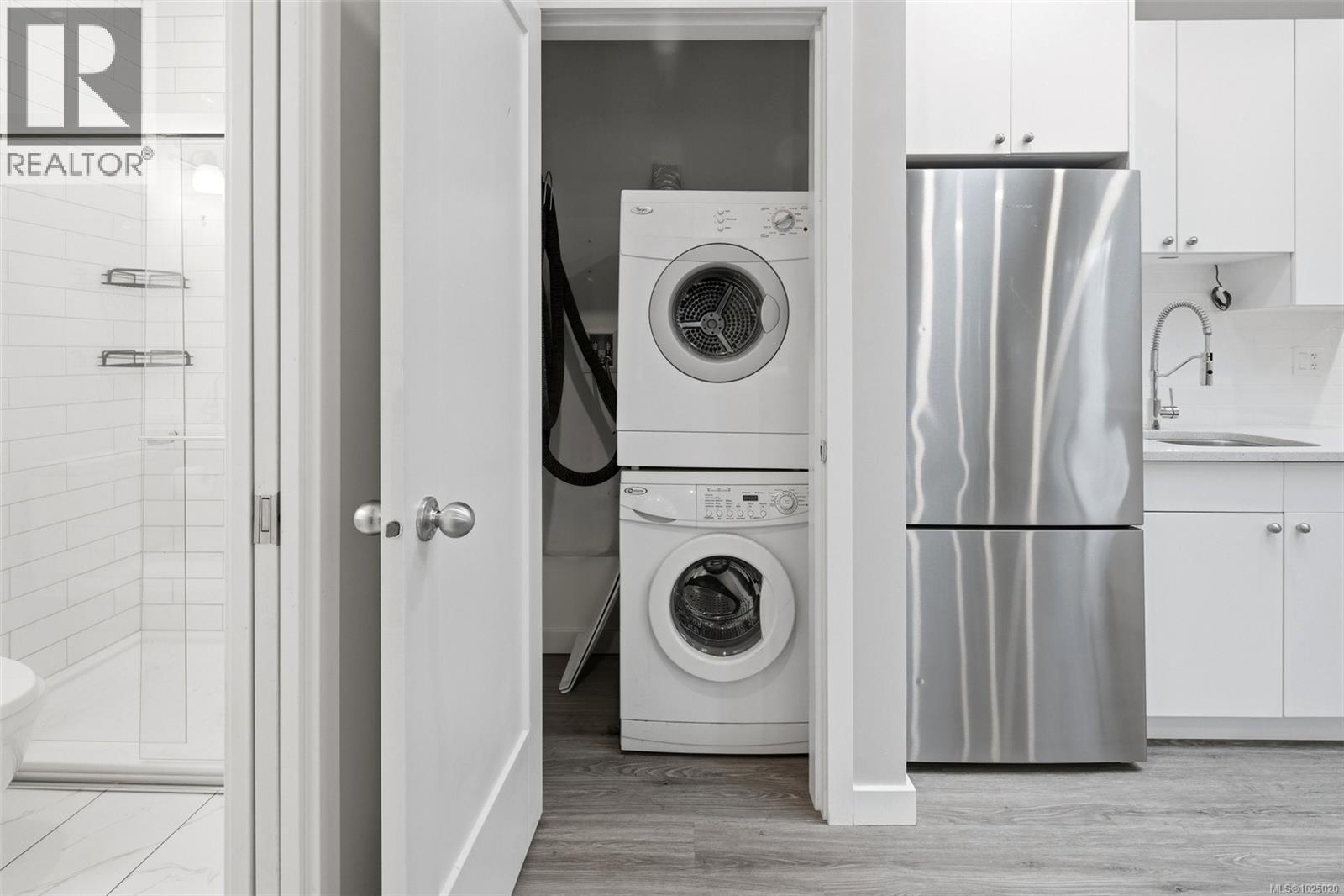  4638 Falaise Drive, Saanich