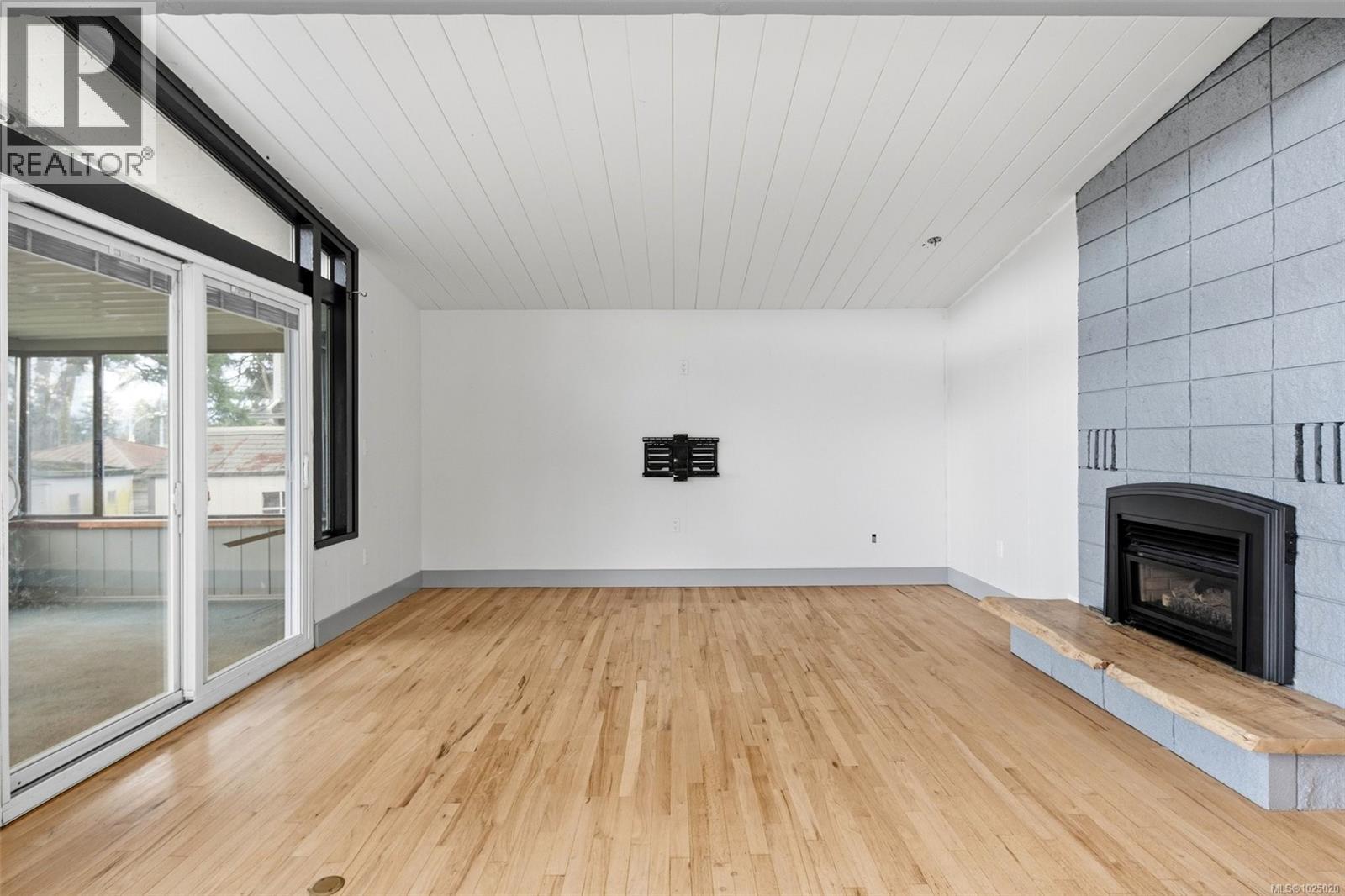  4638 Falaise Drive, Saanich