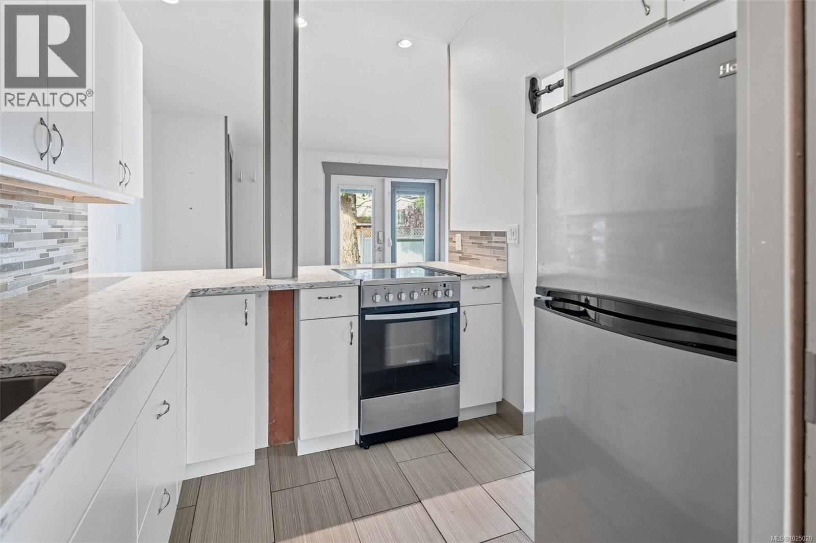  4638 Falaise Drive, Saanich