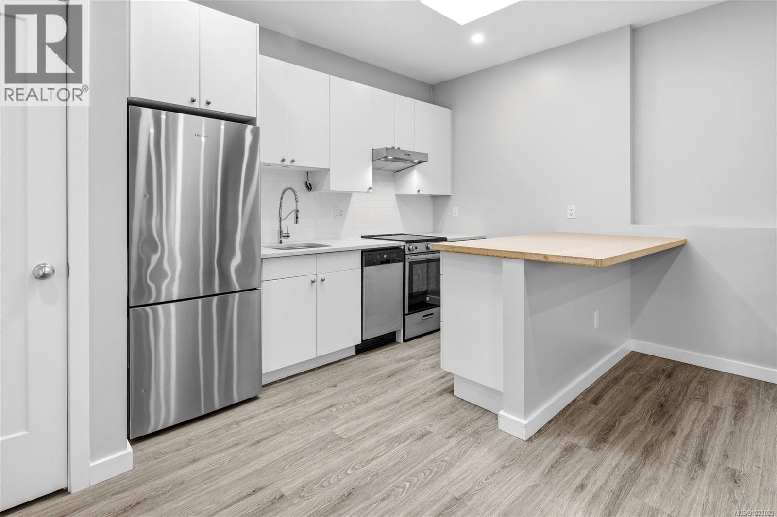  4638 Falaise Drive, Saanich