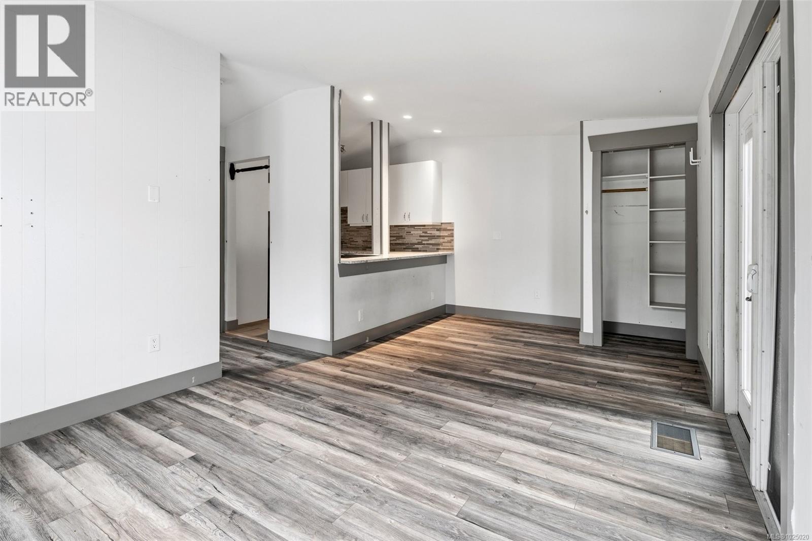  4638 Falaise Drive, Saanich