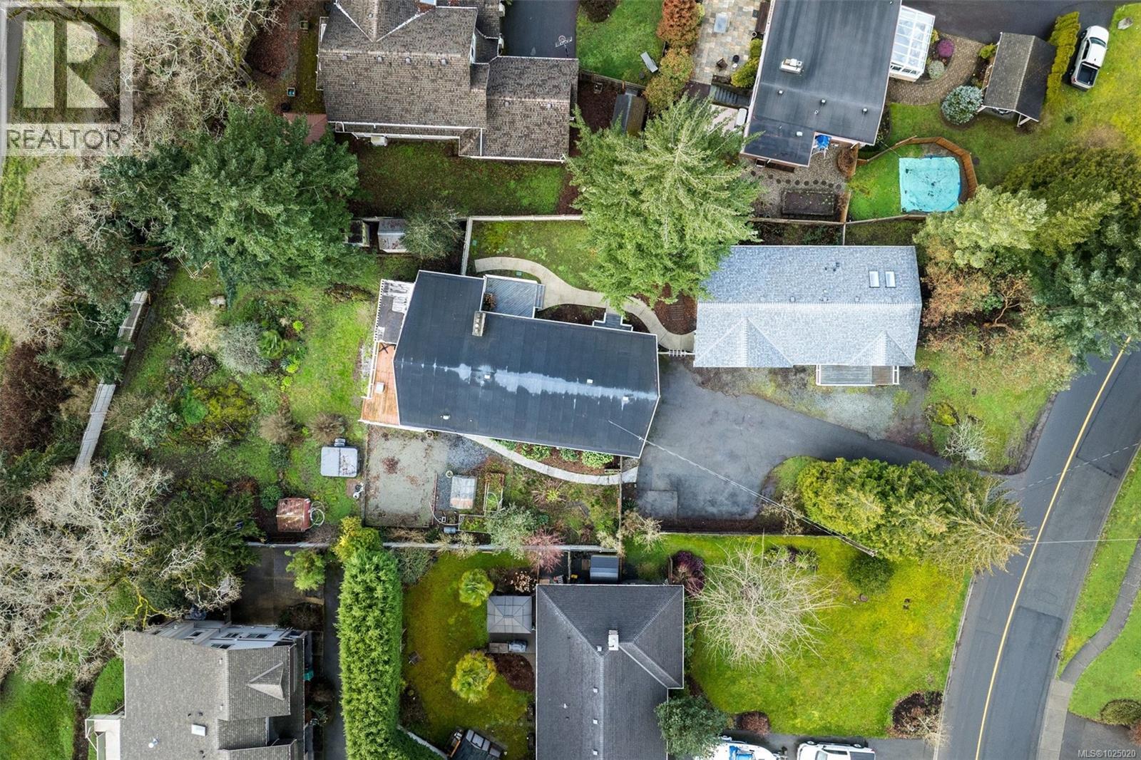  4638 Falaise Drive, Saanich