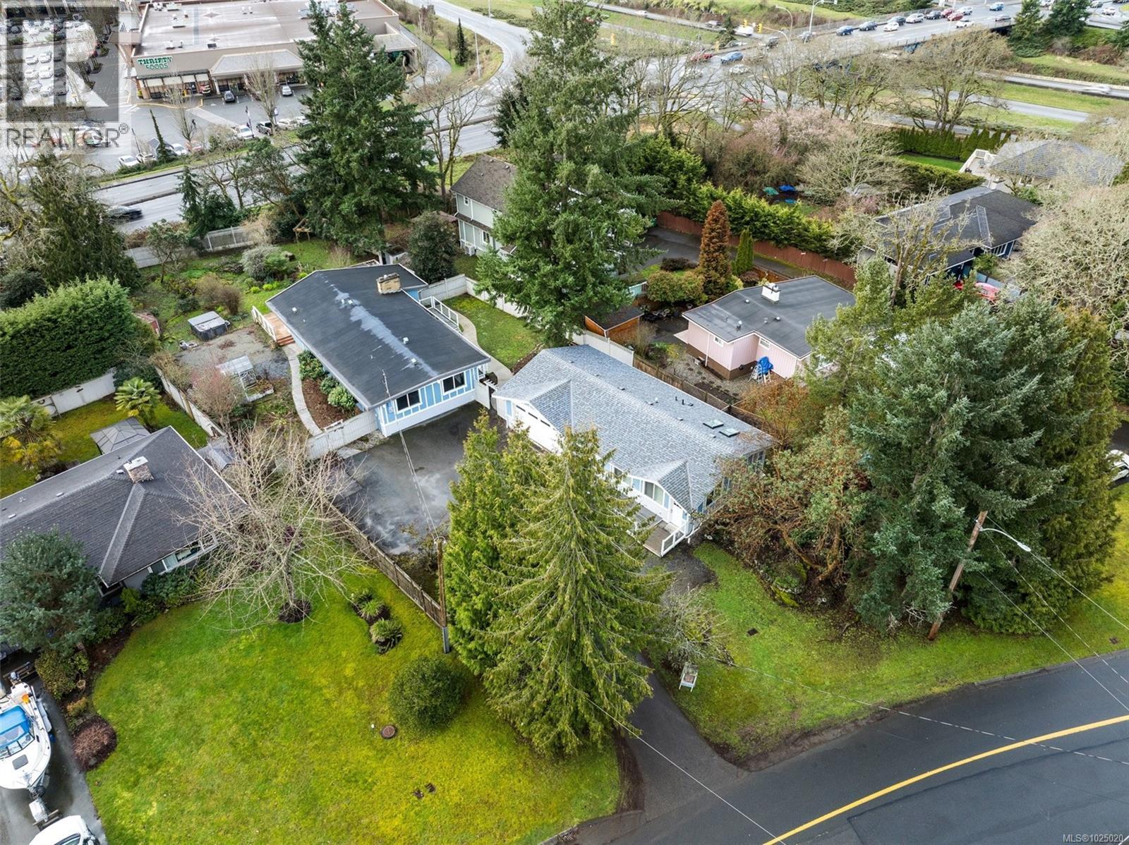 4638 Falaise Drive, Saanich