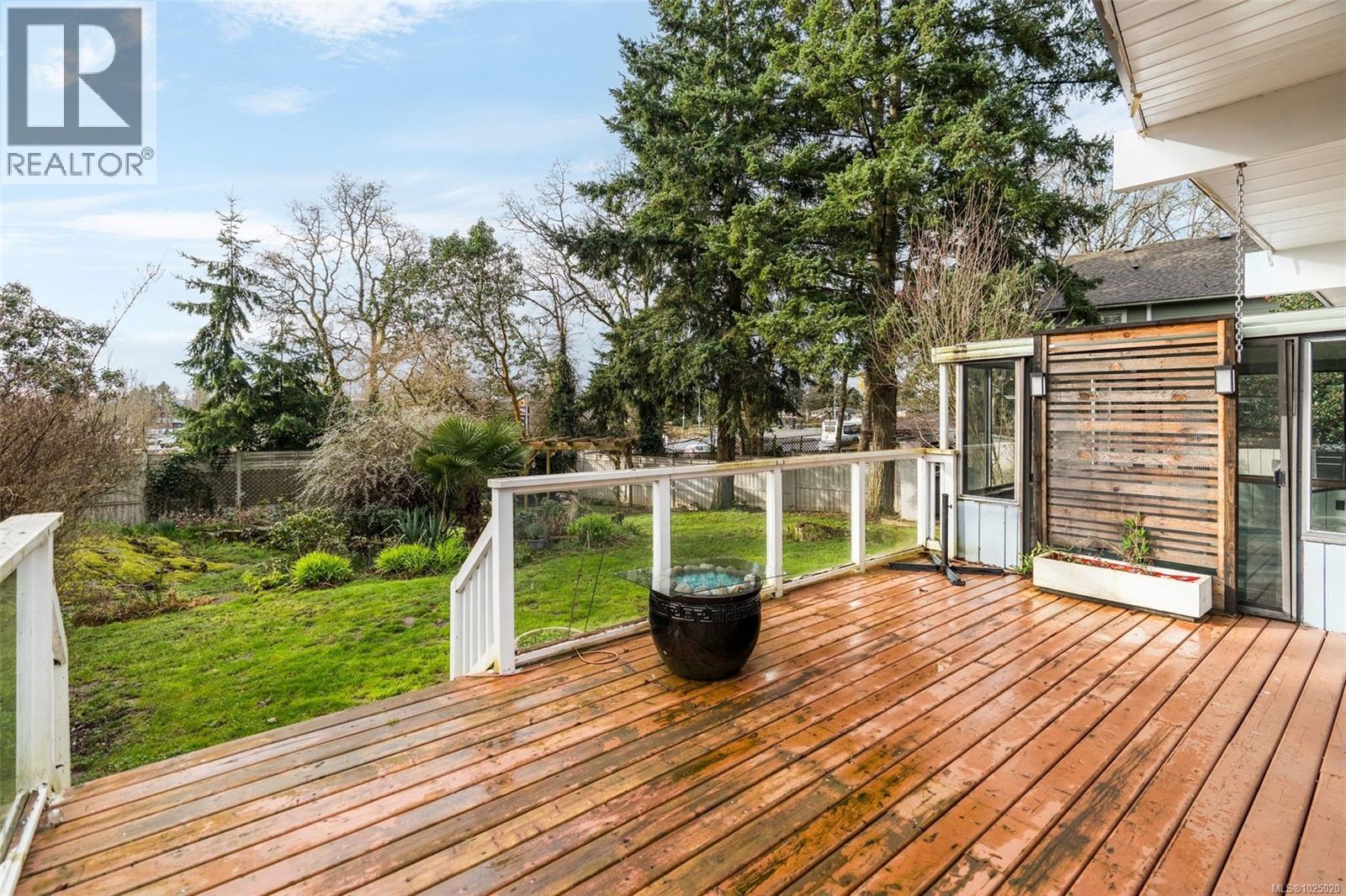 4638 Falaise Drive, Saanich