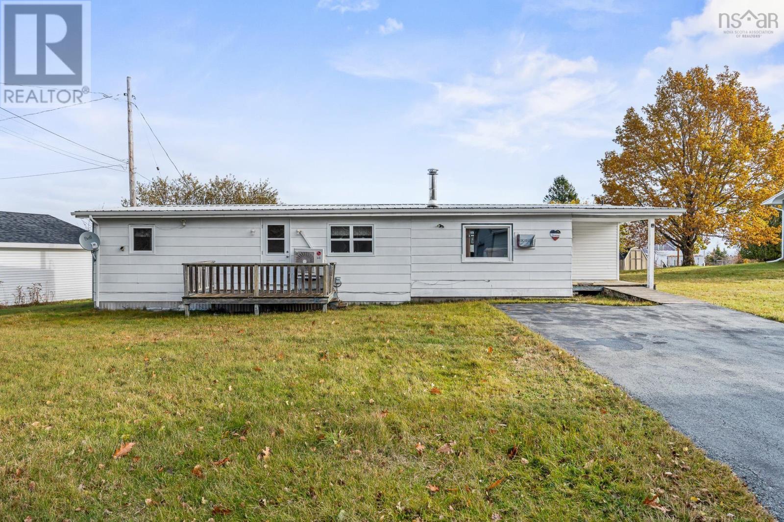 Property photo of 7 Hiltz Hill Road