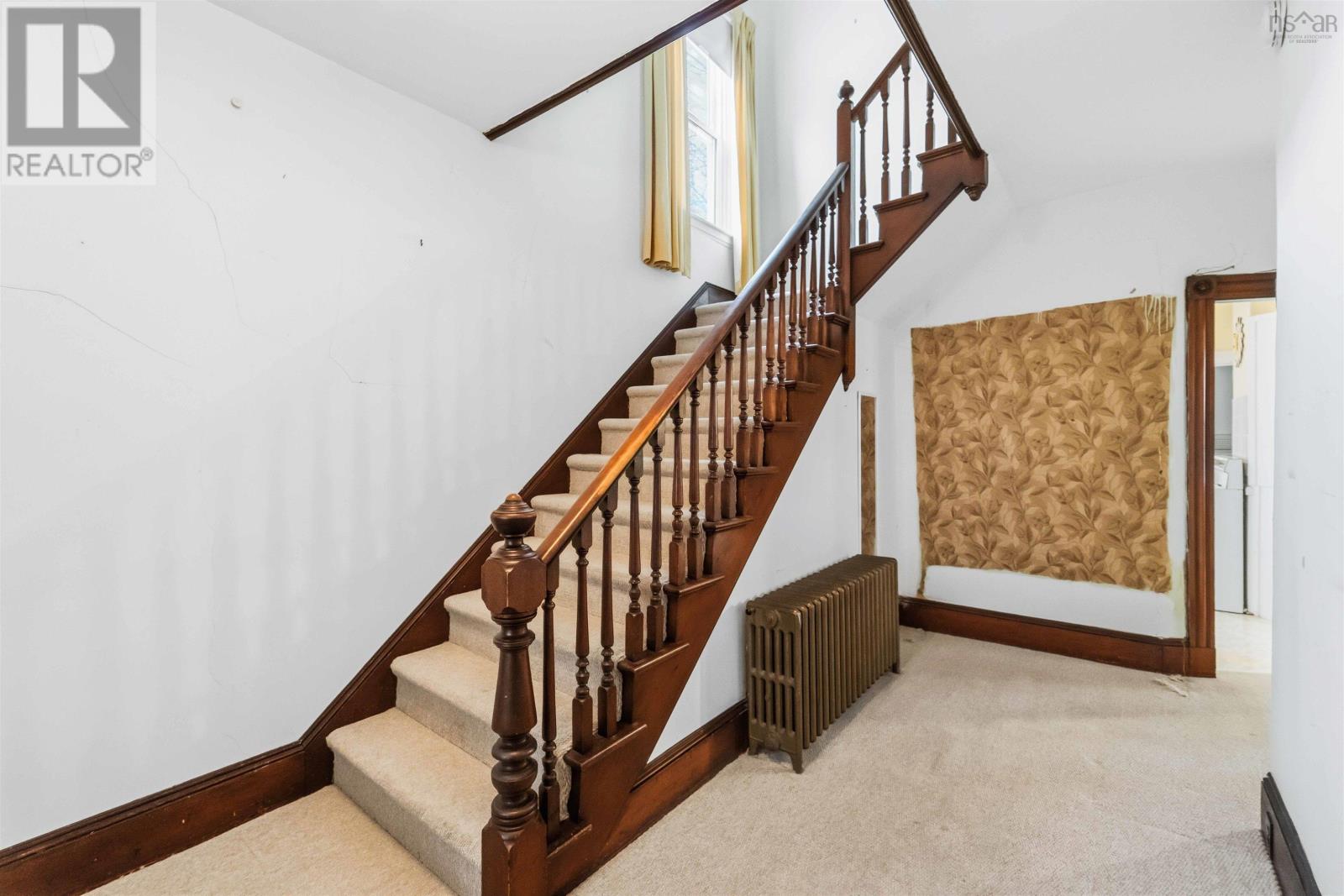 Property 9 of 49 of 336 Gray Street