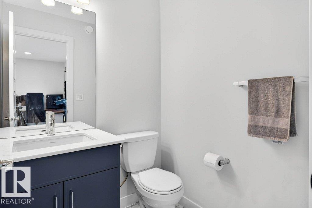 #7 9745 92 ST NW, Edmonton