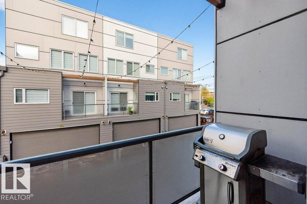 #7 9745 92 ST NW, Edmonton