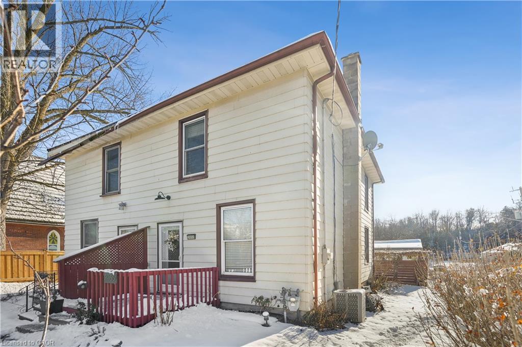 2055 EMBLETON photo 2