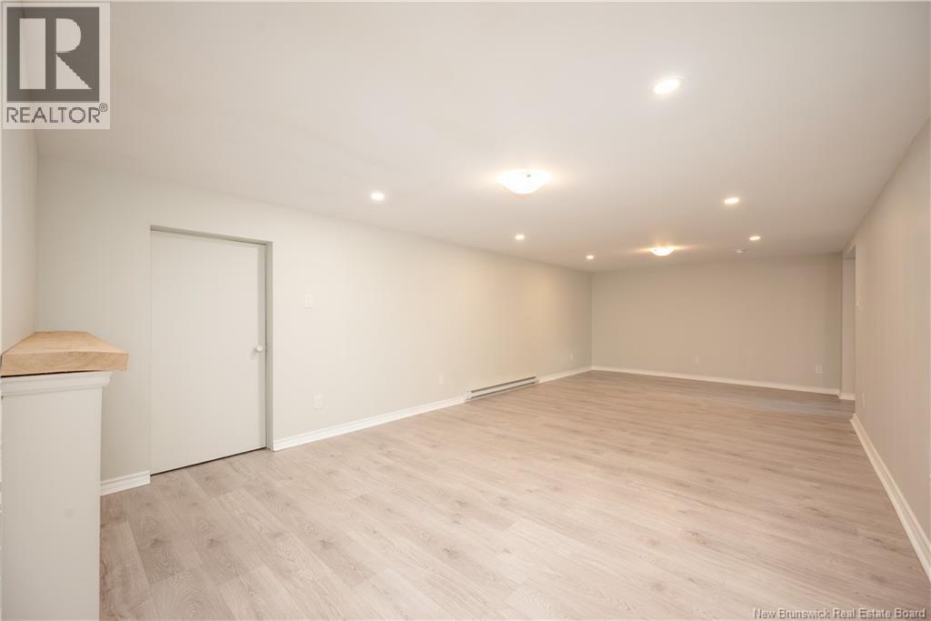 54 Bessborough - 40