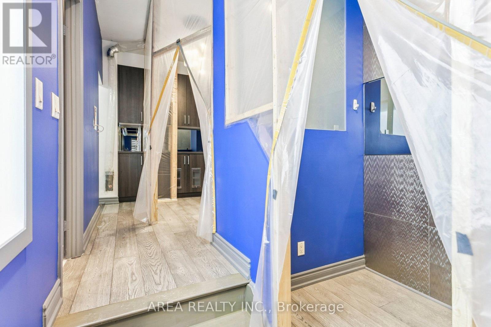 101 MCCAUL STREET - 16