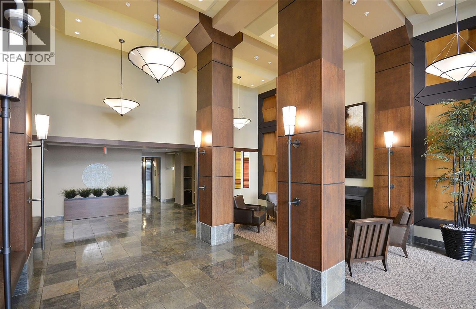 #405 751 FAIRFIELD RD - 39