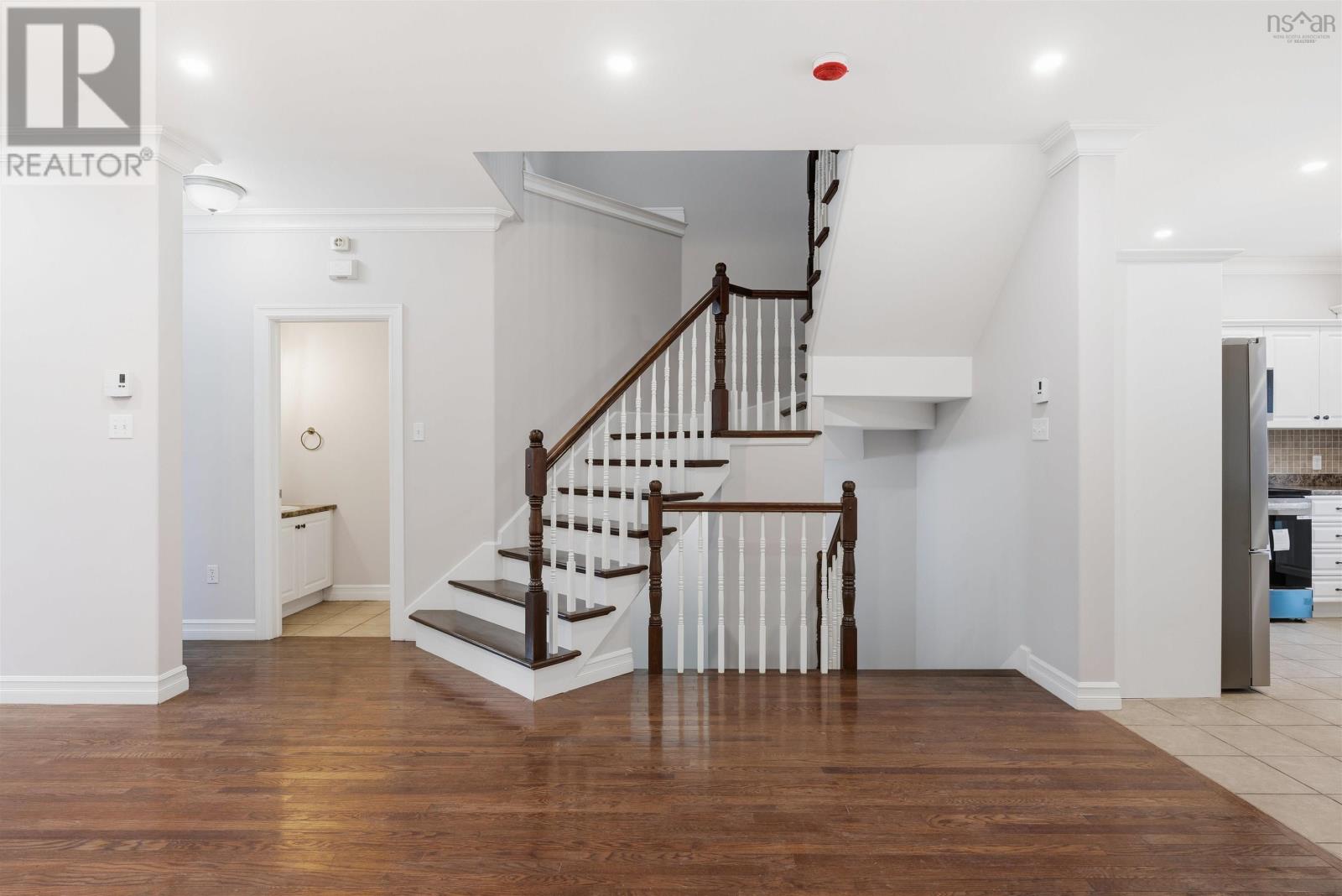 Property 10 of 41 of 48 Southgate Drive