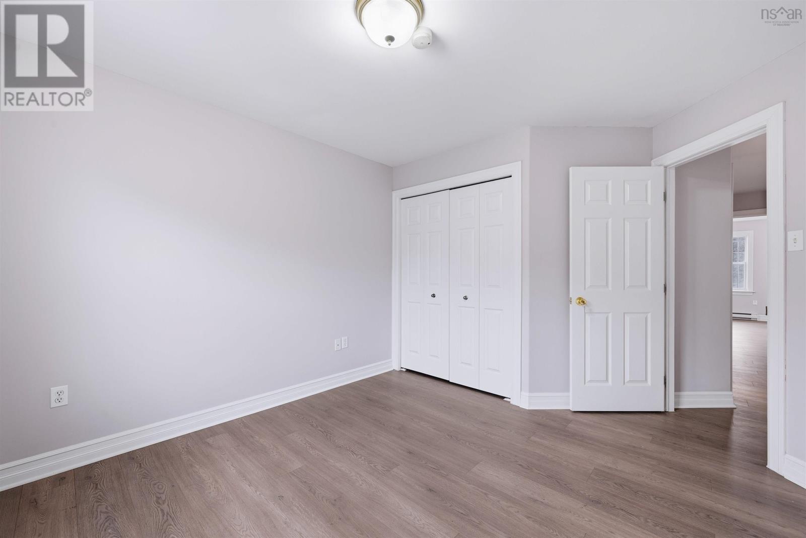 Property 22 of 41 of 48 Southgate Drive