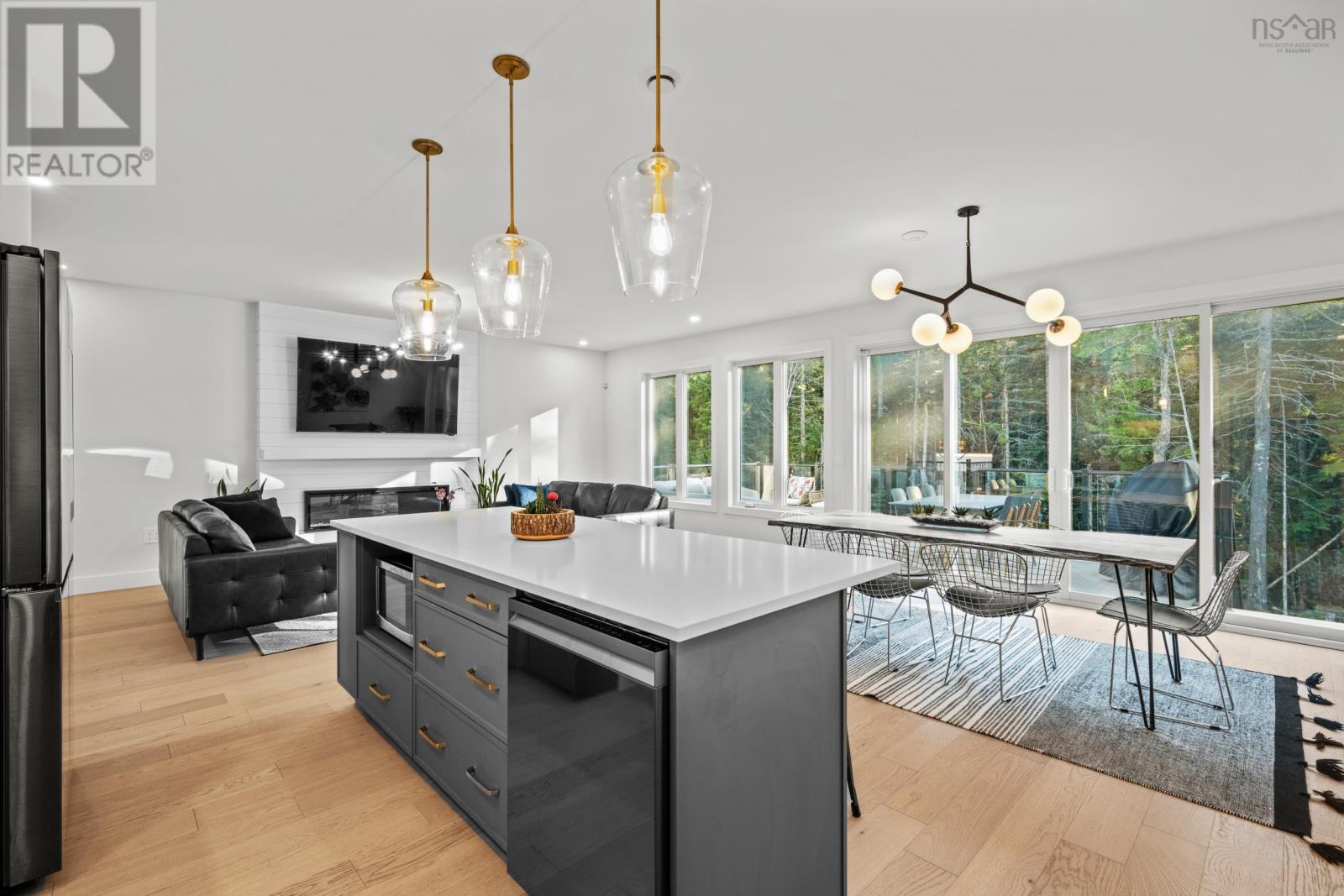 Property 13 of 48 of 220 Talus Avenue