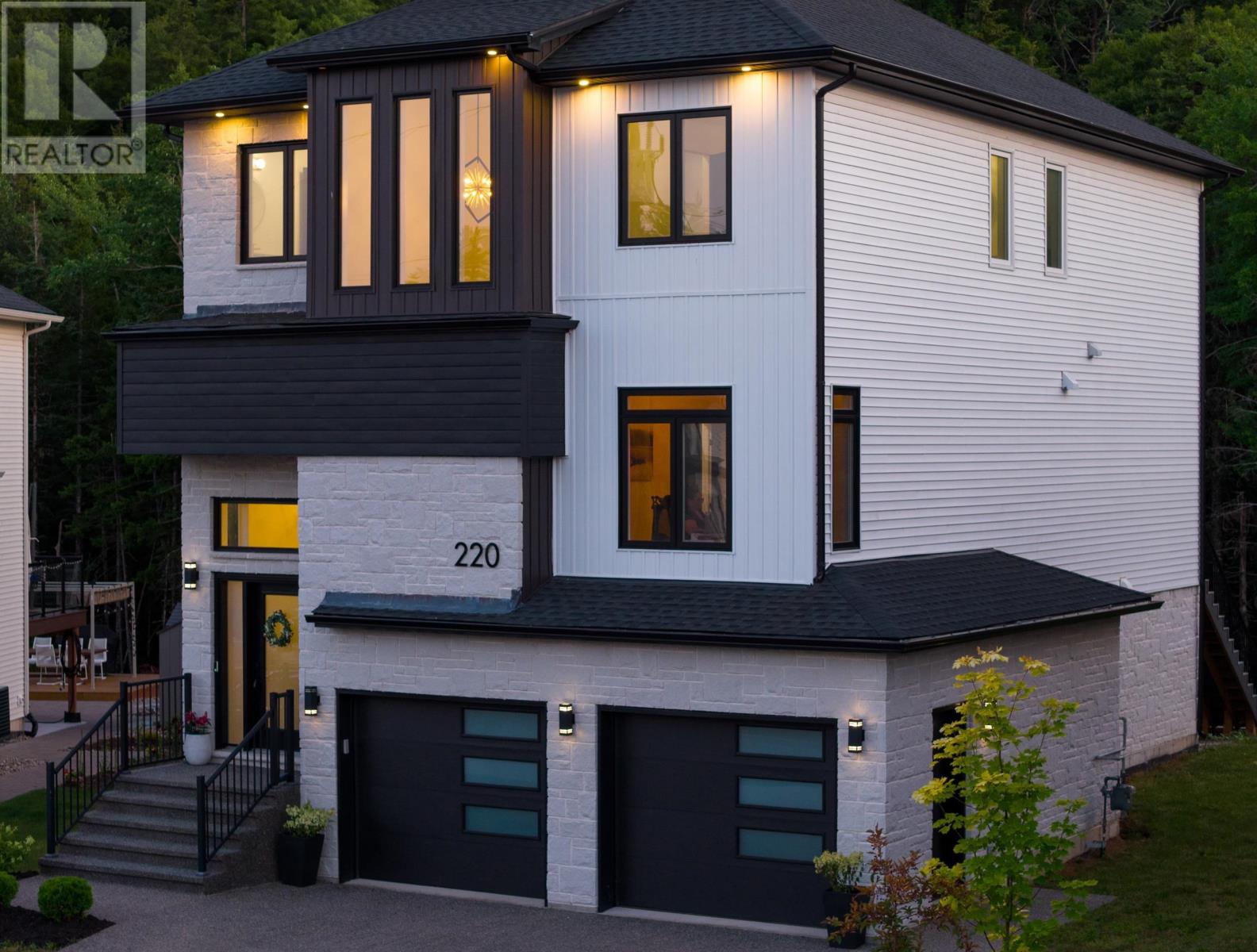 Property 36 of 48 of 220 Talus Avenue