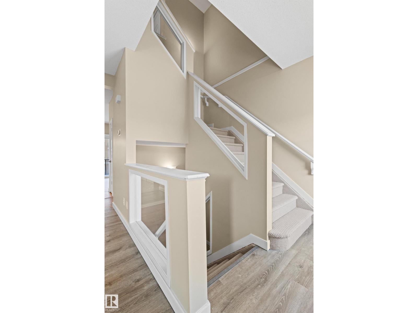 #39 13825 155 AV NW, Edmonton