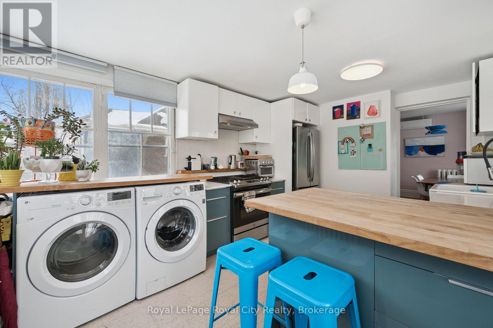 467 WOOLWICH STREET - Photo 4 of 34, Guelph (Exhibition Park), Ontario