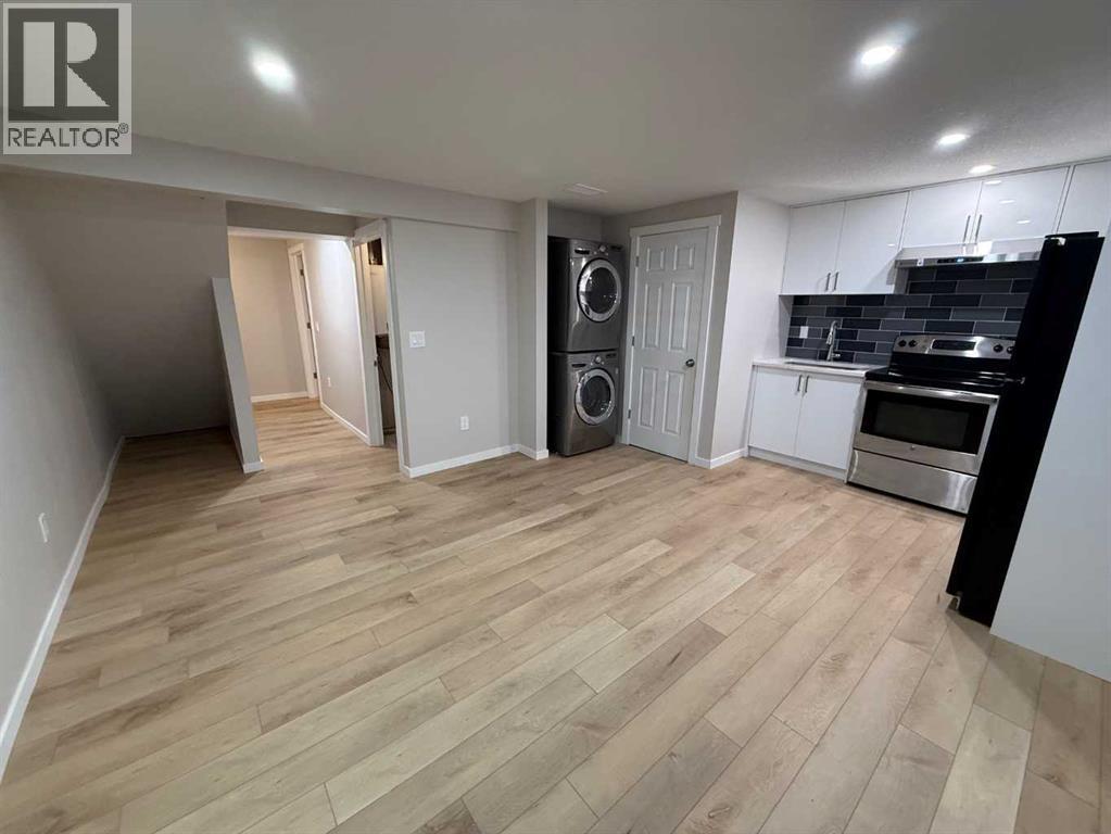 Single Family House for Sale in  Doverville Crescent SE Dover Calgary 