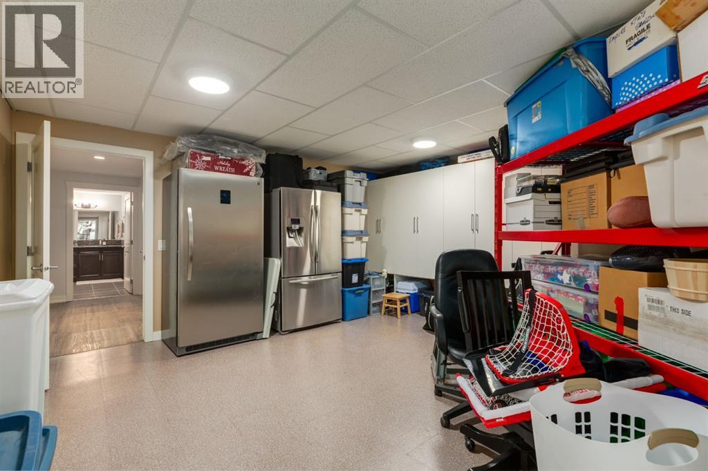 
          236 Montclair Place
            <br/>
            <span>Cochrane Lake</span>
            , 
            <span>AB</span>
             <span>T4C0A8</span>
         - Photo 33