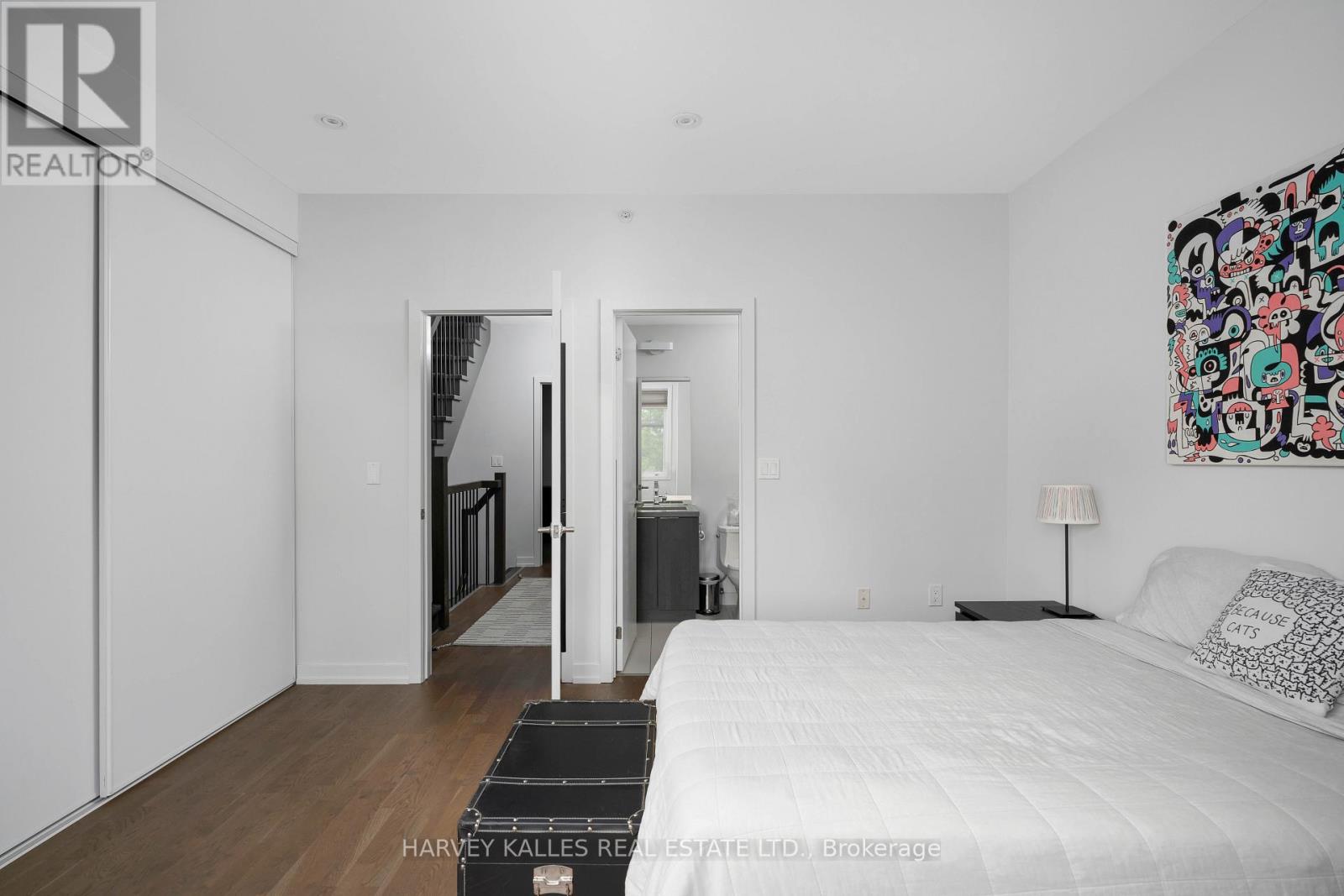 #45 140 BROADVIEW AVENUE - 20