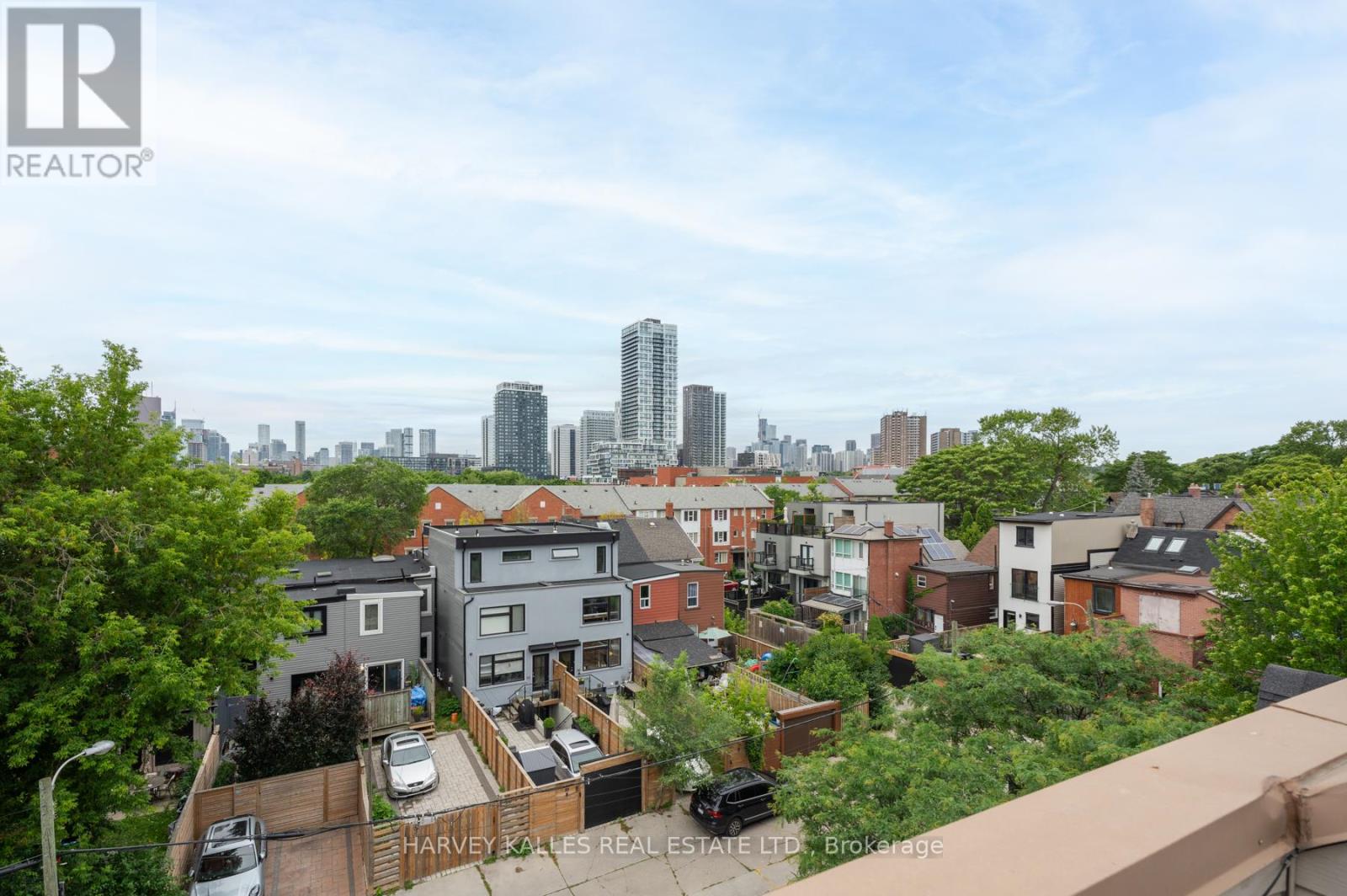#45 140 BROADVIEW AVENUE - 28
