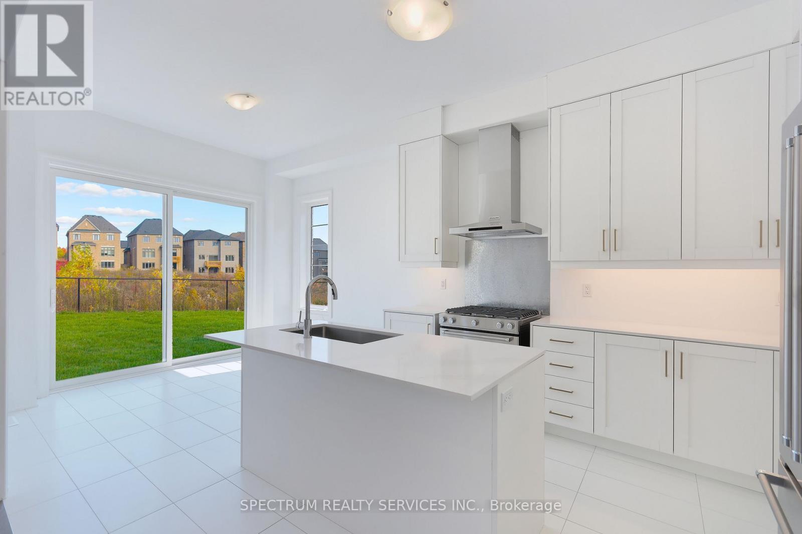 19 SWAMP SPARROW COURT - 9