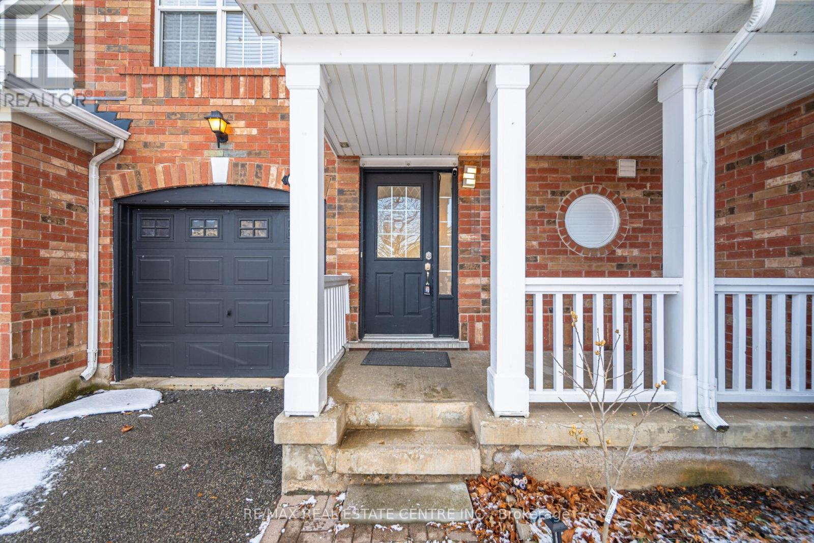 454 COLLIS COURT - 2